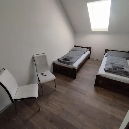 - Sklipek Otáhalovo Apartmán Cejkovice (Hodonin)