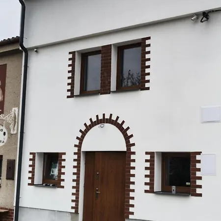 - Sklipek Otáhalovo * Cejkovice (Hodonin)