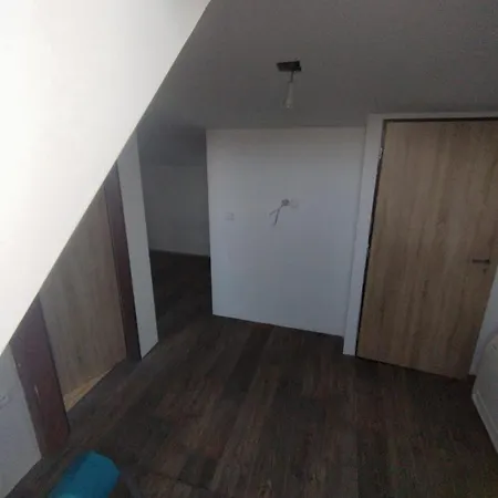 - Sklipek Otáhalovo