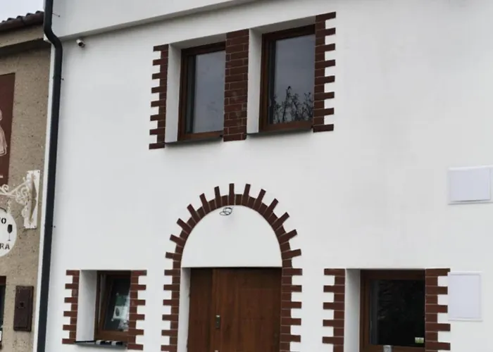 - Sklipek Otáhalovo * Cejkovice (Hodonin)