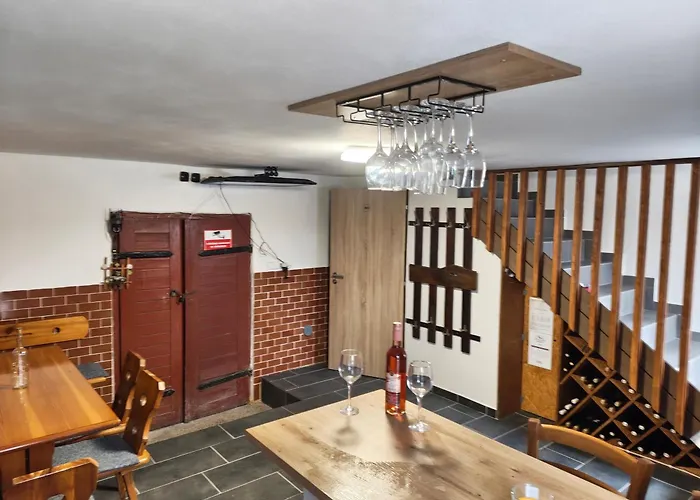 - Sklipek Otáhalovo Cejkovice (Hodonin)